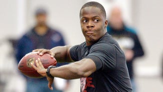 Next Story Image: QB Teddy Bridgewater works out during Louisville pro day